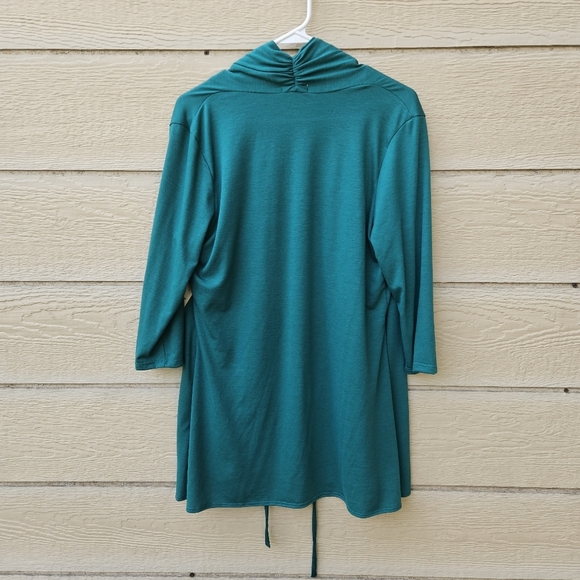 NWT Kiyonna 3/4 sleeve green flowy cardigan wrap top 0X - Picture 2 of 6